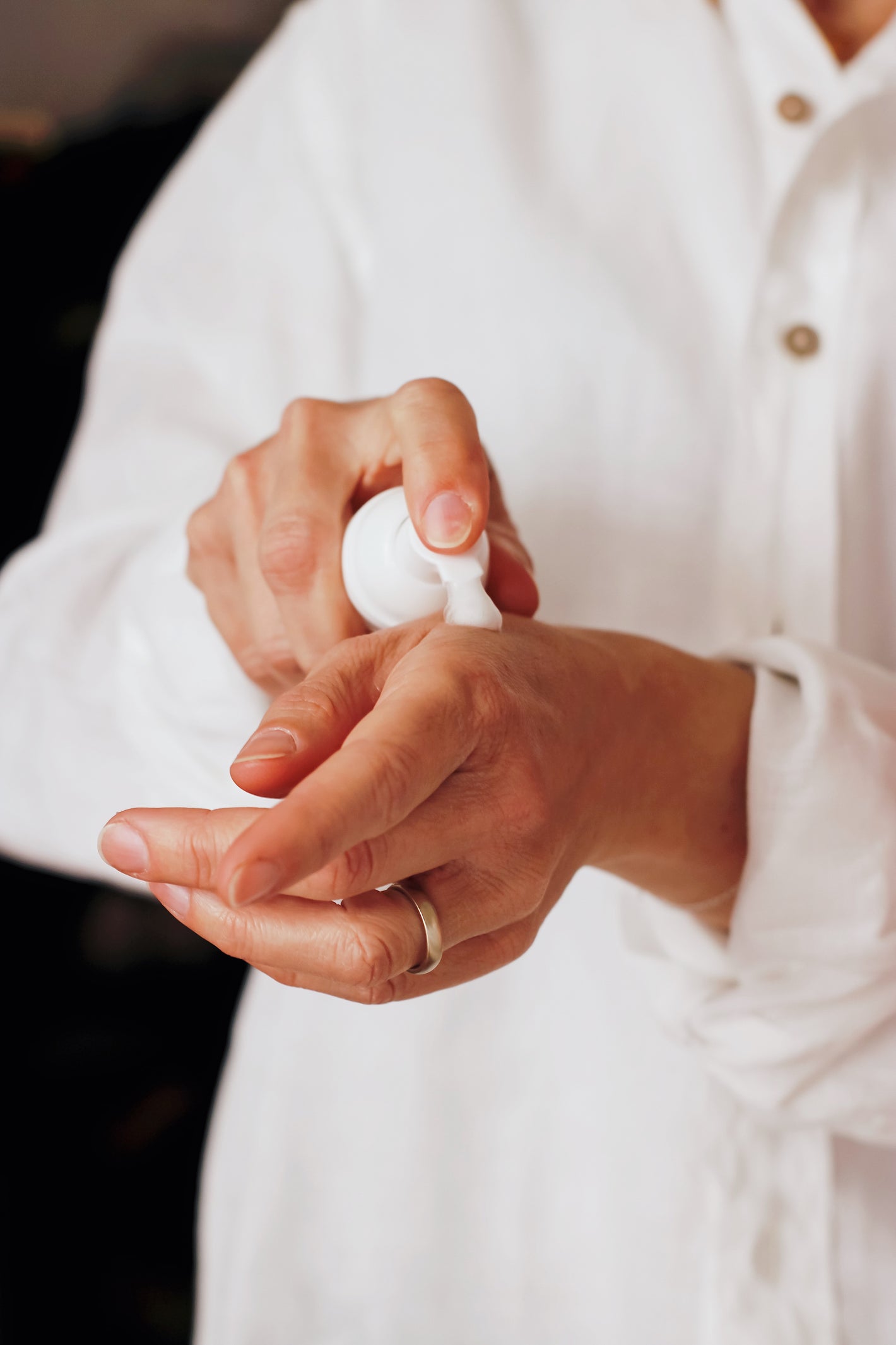 Hand Care Essentials: Unlock the Secrets to Hydrated Hands with Our Top Moisturizing Creams